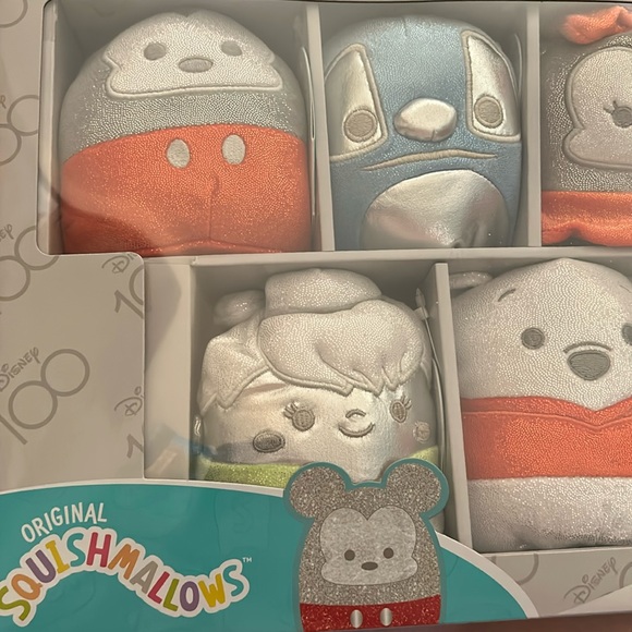 Disney 100 Squishmallows 5 piece Set - Picture 2 of 9